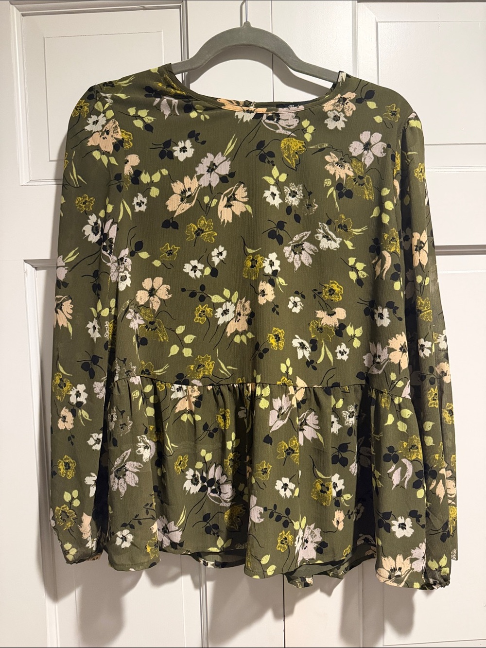 Olive Green Floral Long-Sleeve Peplum Top
